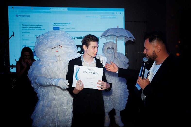 INTERSTONE 2025 жылғы Traditional Design Dinner-да: Қазақстанның дизайн әлемінің басты зайырлы оқиғасы – Пайдалы ақпарат | INTERSTONE фото 15