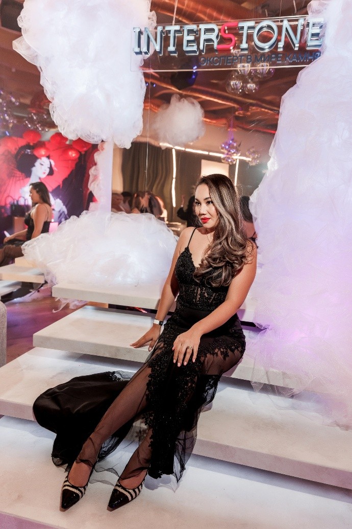 INTERSTONE 2025 жылғы Traditional Design Dinner-да: Қазақстанның дизайн әлемінің басты зайырлы оқиғасы – Пайдалы ақпарат | INTERSTONE фото 2