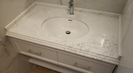 Готовое изделие. Ванная. Avant Quartz 7100 Статуарио Лилль