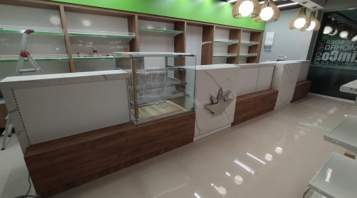 Готовое изделие. Коммерческие объекты. Avant Quartz 7400 Kalakatta Dofine