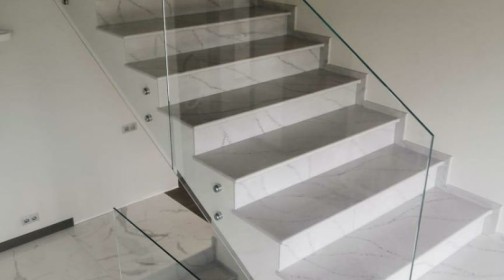 Готовое изделие. Ступени. NEOMARM NM 201 Calacatta Bianco