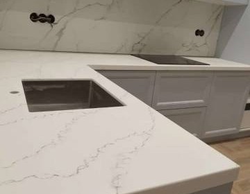 Готовое изделие. Кухня. NEOMARM NM 201 Calacatta Bianco